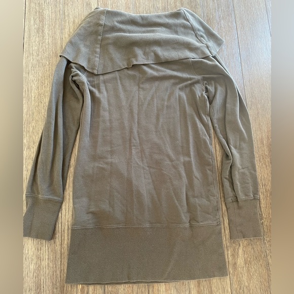 Cowl neck tunic - Picture 2 of 6